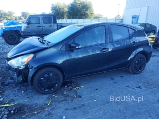 TOYOTA PRIUS C TWO