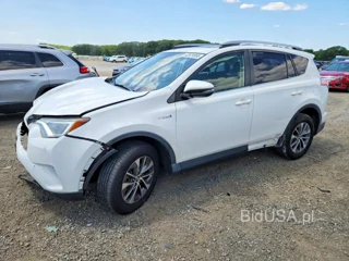 TOYOTA RAV4 HYBRID XLE