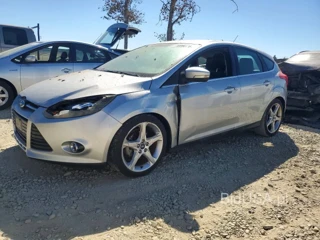 FORD FOCUS TITANIUM