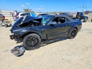 FORD MUSTANG GT