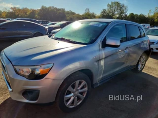 MITSUBISHI OUTLANDER SPORT ES