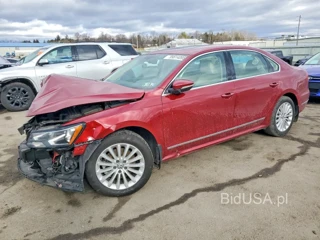 VOLKSWAGEN PASSAT SE