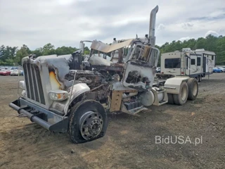 PETERBILT TR