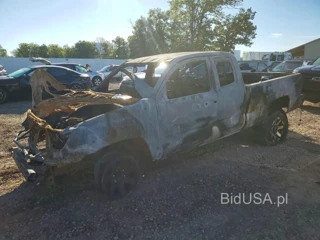 TOYOTA TACOMA V6