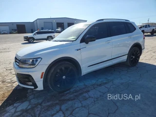 VOLKSWAGEN TIGUAN SE