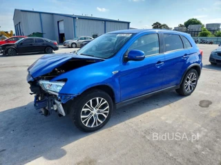 MITSUBISHI OUTLANDER SPORT ES