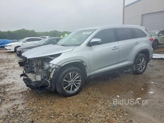 TOYOTA HIGHLANDER XLE
