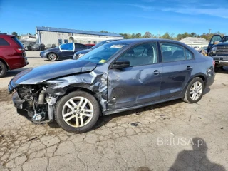 VOLKSWAGEN JETTA BASE