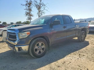TOYOTA TUNDRA SR5