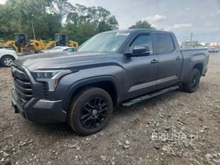 TOYOTA TUNDRA LIMITED