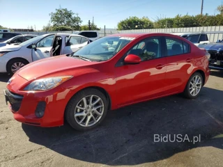 MAZDA 3 S