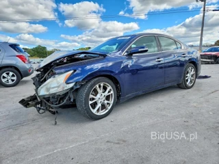 NISSAN MAXIMA 3.5 SV