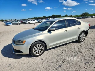 VOLKSWAGEN JETTA SE