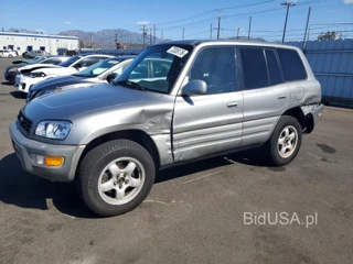 TOYOTA RAV4 BASE