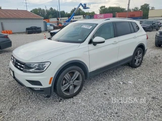 VOLKSWAGEN TIGUAN SE