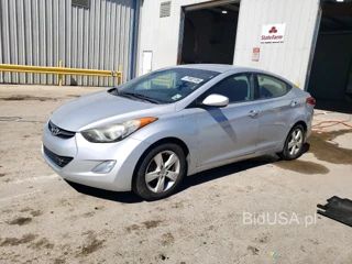 HYUNDAI ELANTRA GLS