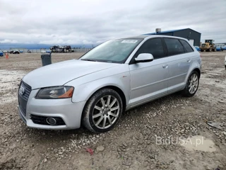 AUDI A3 PREMIUM PLUS