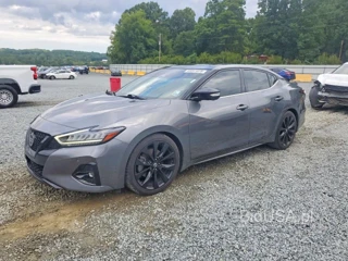 NISSAN MAXIMA SR