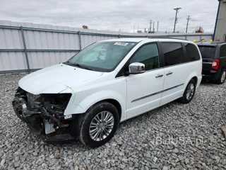 CHRYSLER TOWN & COUNTRY TOURING L