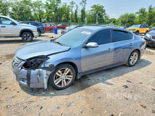 NISSAN ALTIMA SR