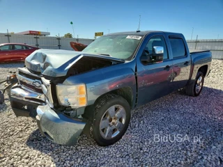 CHEVROLET SILVERADO C1500 LT