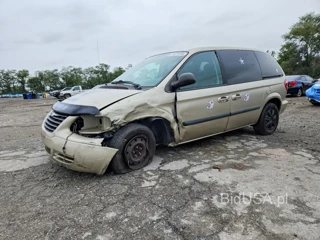 CHRYSLER TOWN & COUNTRY