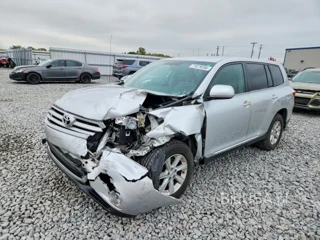 TOYOTA HIGHLANDER BASE