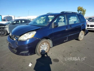 TOYOTA SIENNA CE 7-PASSENGER