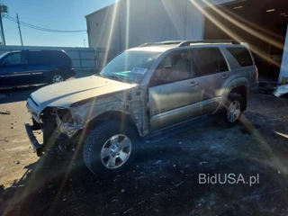 TOYOTA 4RUNNER SR5