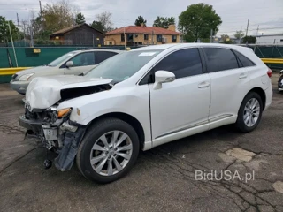 TOYOTA VENZA LE