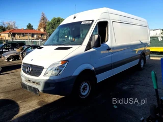 MERCEDES-BENZ SPRINTER 2500