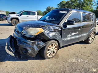KIA SOUL +