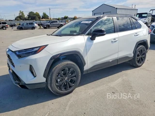 TOYOTA RAV4 XSE