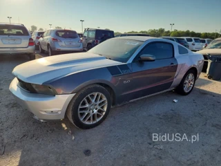 FORD MUSTANG GT