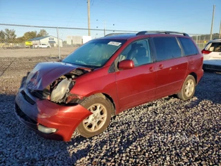 TOYOTA SIENNA XLE 7 PASSENGER