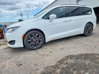 CHRYSLER PACIFICA TOURING L