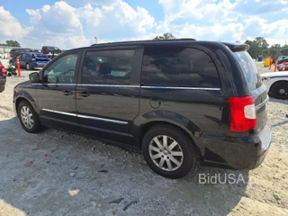 CHRYSLER TOWN & COUNTRY TOURING