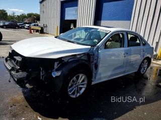 VOLKSWAGEN PASSAT SE