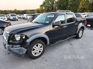 FORD EXPLORER SPORT TRAC XLT