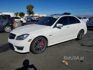 MERCEDES-BENZ C 63 AMG