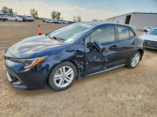 TOYOTA COROLLA HATCHBACK SE