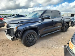 TOYOTA TUNDRA CREWMAX LIMITED