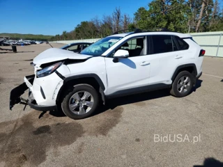 TOYOTA RAV4 HYBRID XLE