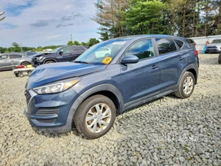 HYUNDAI TUCSON SE