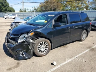 TOYOTA SIENNA XLE 8-PASSENGER