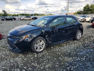 TOYOTA COROLLA HATCHBACK SE