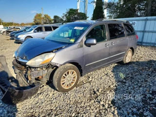 TOYOTA SIENNA XLE LIMITED 7-PASSENGER