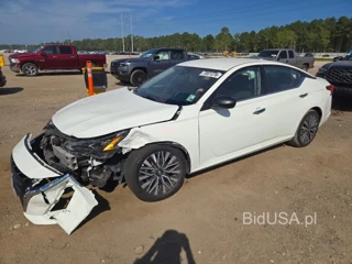 NISSAN ALTIMA SV