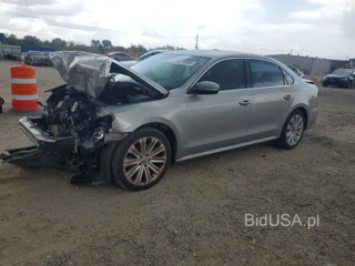 VOLKSWAGEN PASSAT SE