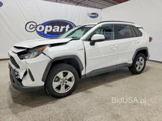 TOYOTA RAV4 LE
